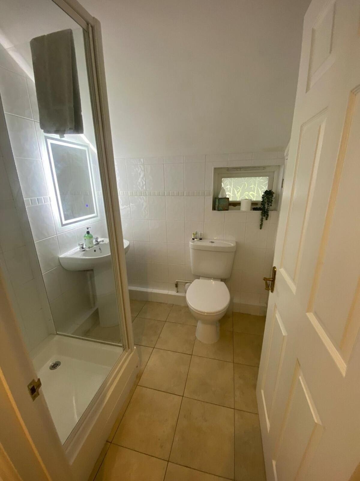 Private Entry Guesthouse Hideaway Hordle Exterior photo